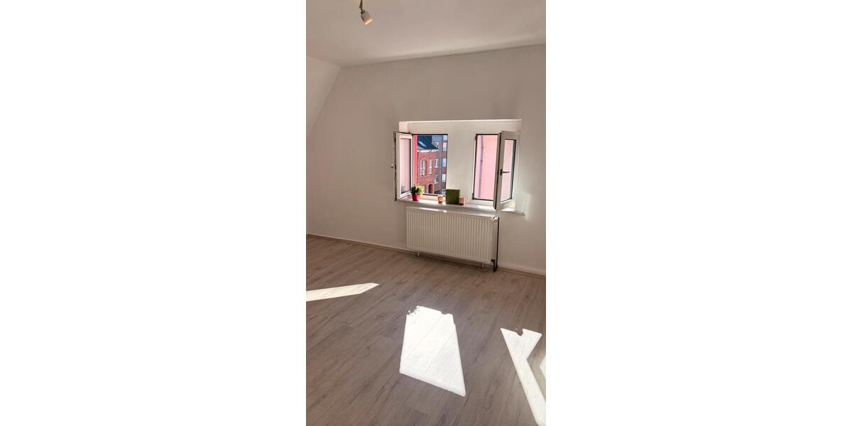 Dachgeschoßwohnung Witten Annen - 2 Zimmer, 56 m&sup2;, 699&euro; | Angebot:26385467