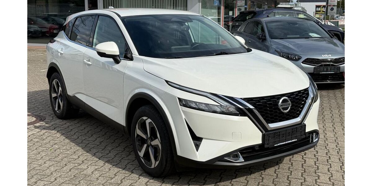 Nissan Qashqai 39.426 km 22.990 &euro; Witten 58456