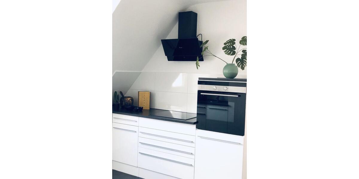 Dachgeschoßwohnung Essen Stadtbezirk IX - 2 Zimmer, 48 m&sup2;, 520&euro; | Angebot:26221222