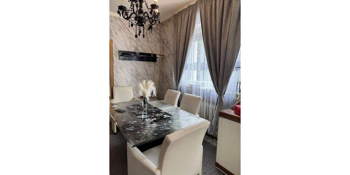 Etagenwohnung Recklinghausen König-Ludwig - 5 Zimmer, 131 m&sup2;, 130.000&euro; | Angebot:24406936