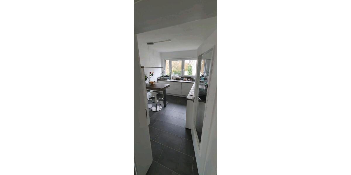 Erdgeschoßwohnung Wuppertal Eckbusch - 3.5 Zimmer, 102 m&sup2;, 1.100&euro; | Angebot:26414749
