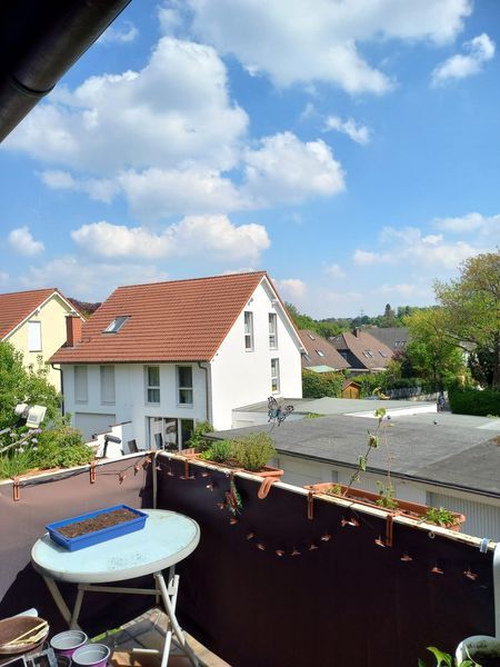 Provisionsfrei* Mehrfamilienhaus mit 4 Garagen in guter Lage 14 zimmer