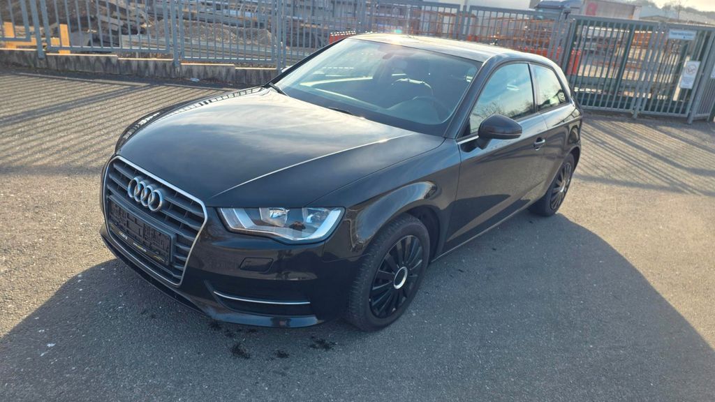 Audi A3 195.000 km 8.990 &euro; Wuppertal 42329