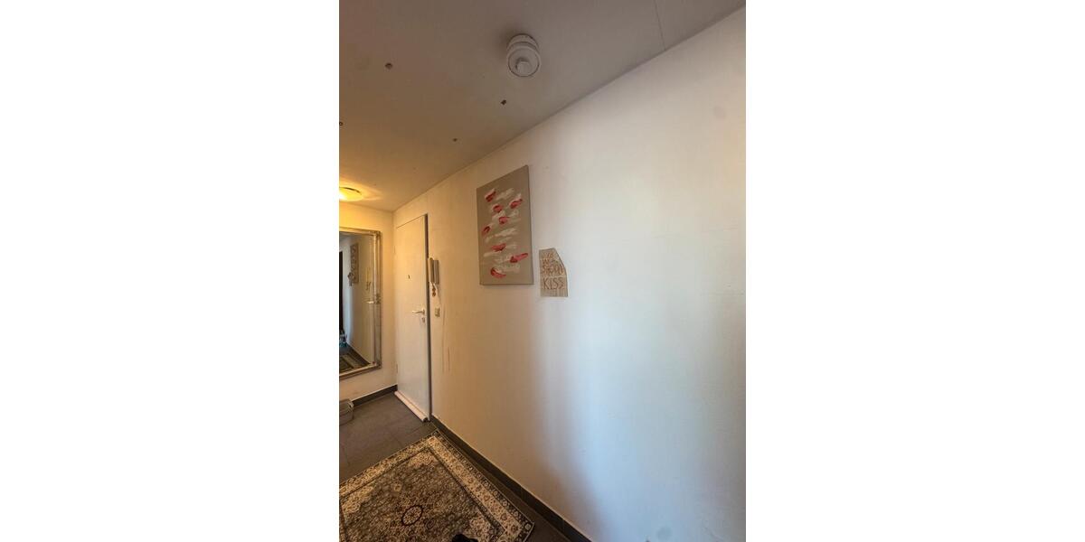 Dachgeschoßwohnung Bochum Wiemelhausen - 2 Zimmer, 32 m&sup2;, 550&euro; | Angebot:26400631