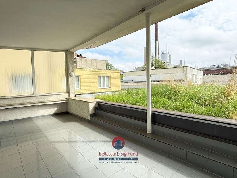 Wohnung zum Mieten in Düsseldorf 1.276,80 € 106.4 m²