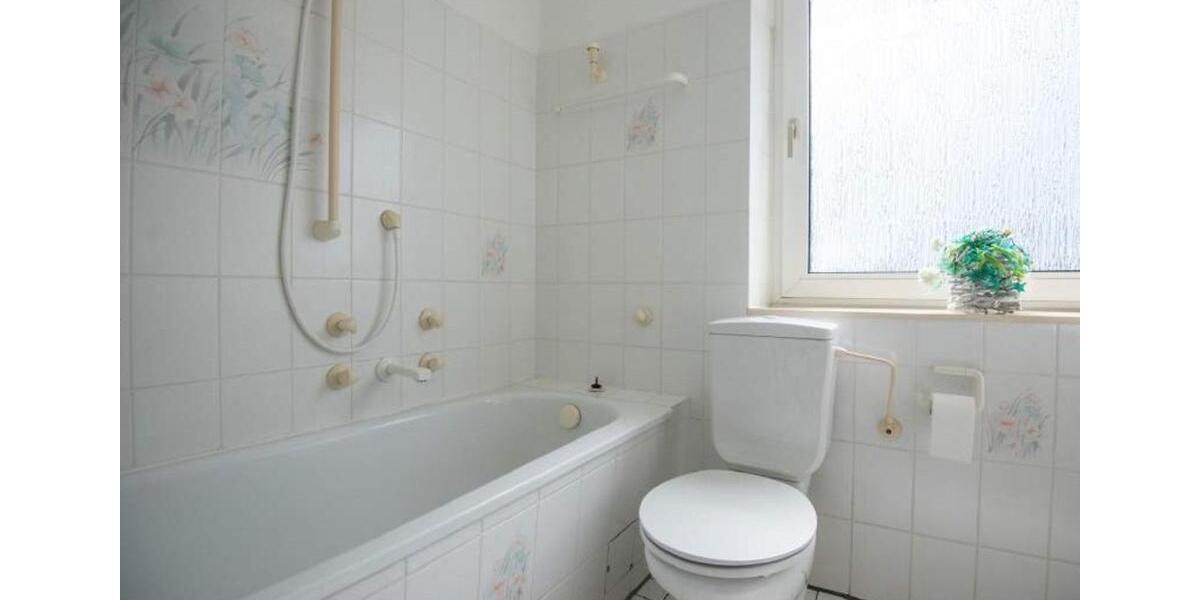 Etagenwohnung Essen Stadtbezirk VIII - 3.5 Zimmer, 79 m&sup2;, 1.160&euro; | Angebot:26579743