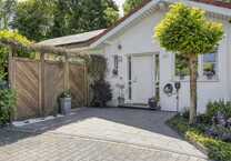 Energetisch saniertes Traumhaus mit großem Garten in Düsseldorf-Ludenberg