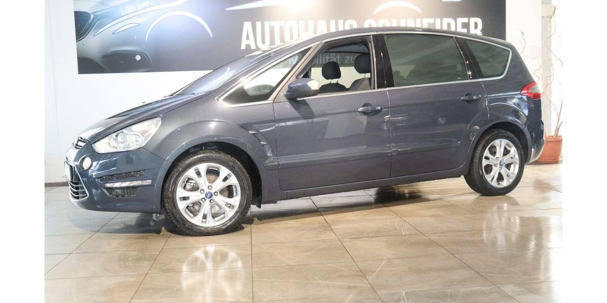 Ford S-Max 151.643 km 7.100 &euro; Ratingen 40880