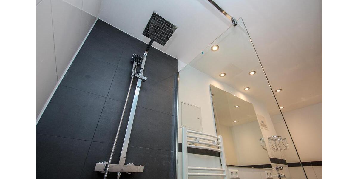 Erdgeschoßwohnung Erkrath - 2.5 Zimmer, 110 m&sup2;, 1.238&euro; | Angebot:25511256