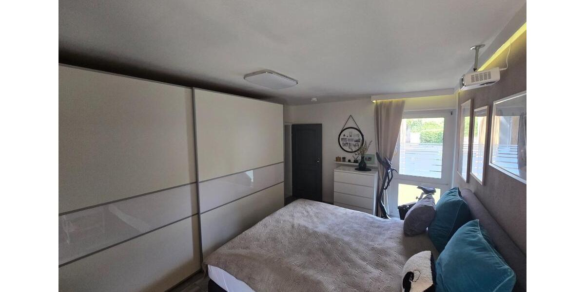 4,5-Zimmer-Wohnung mit Garage & Balkon in Alt-Wetter 4.5 zimmer