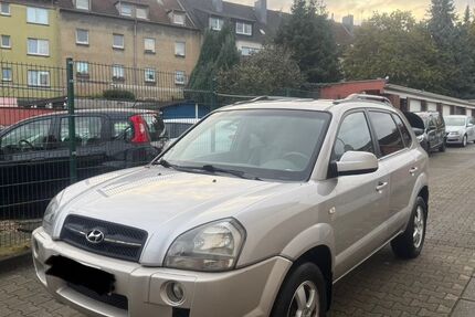 Hyundai TUCSON 221.000 km 3.000 &euro; Essen 45143