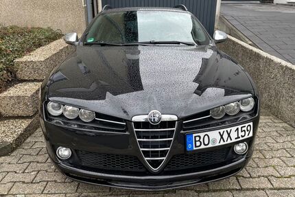 Alfa Romeo 159 149.000 km 10.800 &euro; Bochum 44795