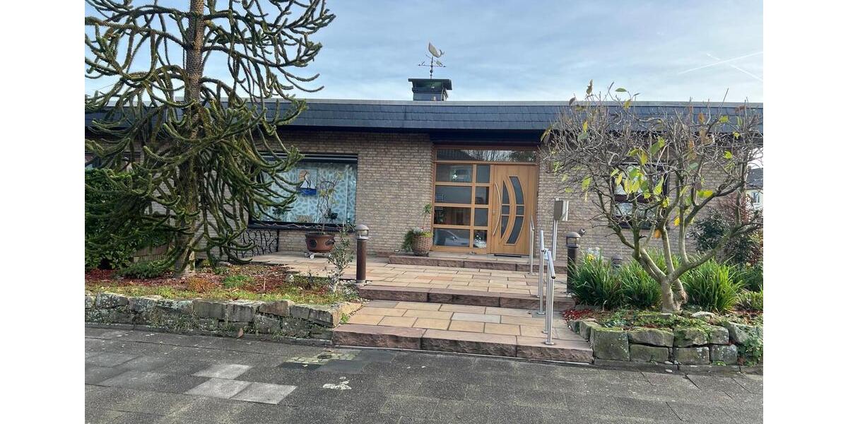 Bungalow Duisburg Essenberg - 5 Zimmer, 131 m&sup2;, 530.000&euro; | Angebot:26504724