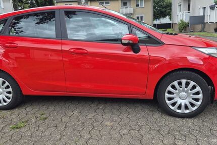 Ford Fiesta 59.980 km 6.950 &euro; Mülheim 45475