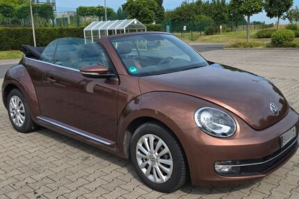 VW Beetle 89.000 km 17.900 &euro; Essen 45276