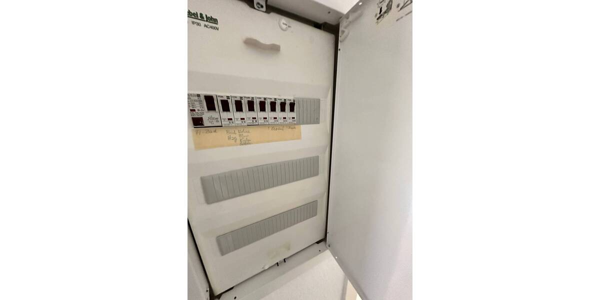 Etagenwohnung Essen Südviertel - 2 Zimmer, 44 m&sup2;, 420&euro; | Angebot:23943545