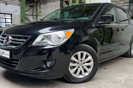 VW Routan 138.614 km 13.990 &euro; Witten 58454