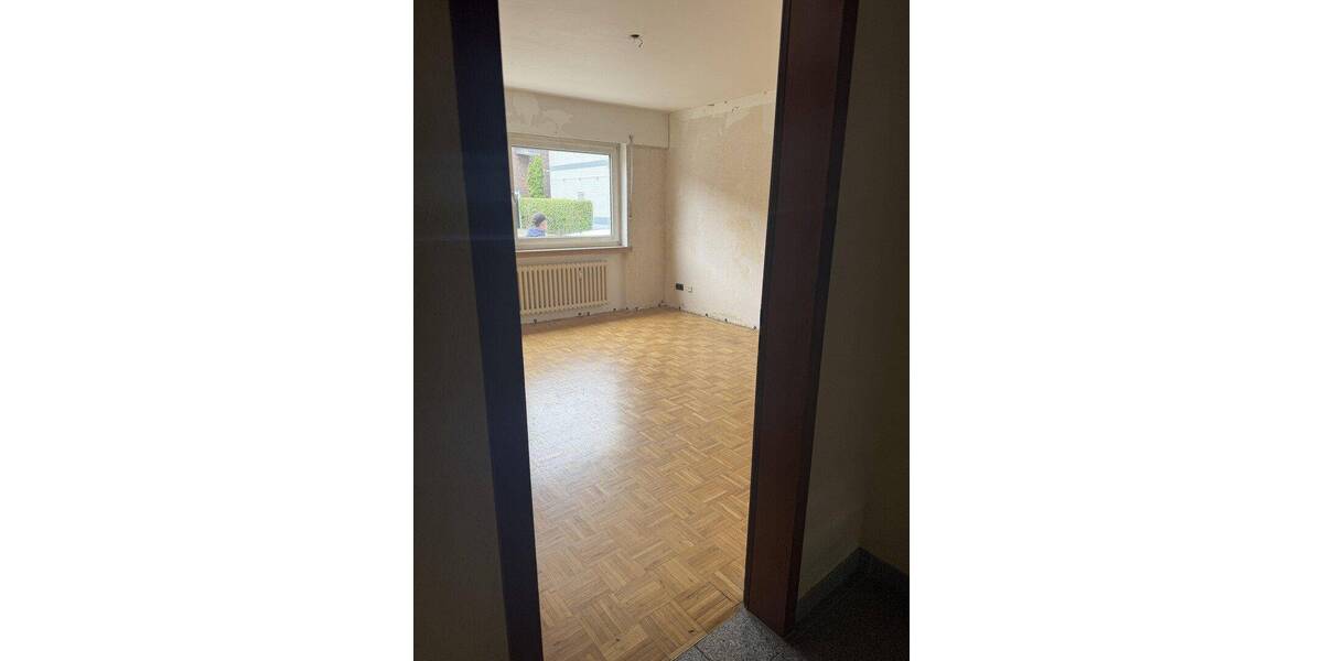 Etagenwohnung Oberhausen Schwarze Heide - 3 Zimmer, 98 m&sup2;, 900&euro; | Angebot:26865303