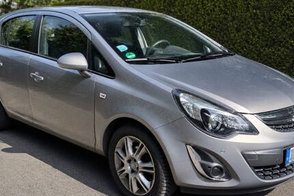 Opel Corsa 77.100 km 5.390 &euro; Duisburg 47279