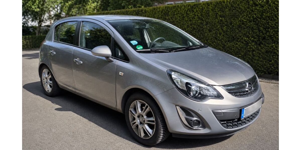 Opel Corsa 77.100 km 5.390 &euro; Duisburg 47279