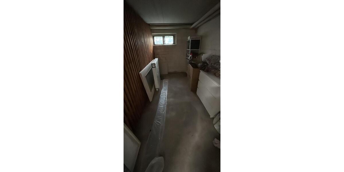 Dachgeschoßwohnung Ratingen Tiefenbroich - 2 Zimmer, 55 m&sup2;, 219.000&euro; | Angebot:27460602