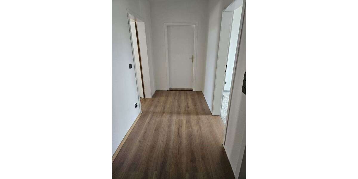 Etagenwohnung Essen Stadtbezirk VII - 3 Zimmer, 74 m&sup2;, 790&euro; | Angebot:25446845