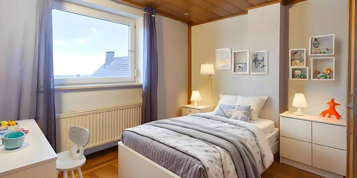 Massives, flexibel nutzbares 2-FH mit 176m² WFL & großer ausgebauter Nutzfläche + EEK D in Buchholz 6 zimmer