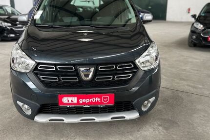 Dacia Lodgy 90.534 km 9.000 € Oberhausen 46149