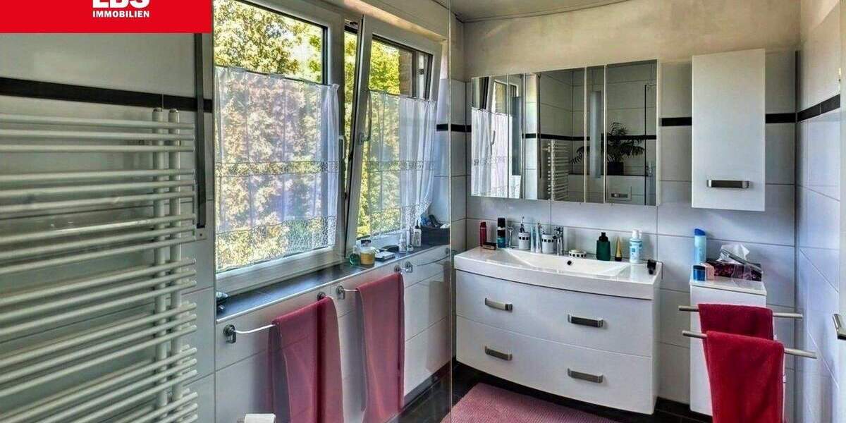 Familienidyll in Drevenack - REH mit Garage, Carport und Garten! 4 zimmer