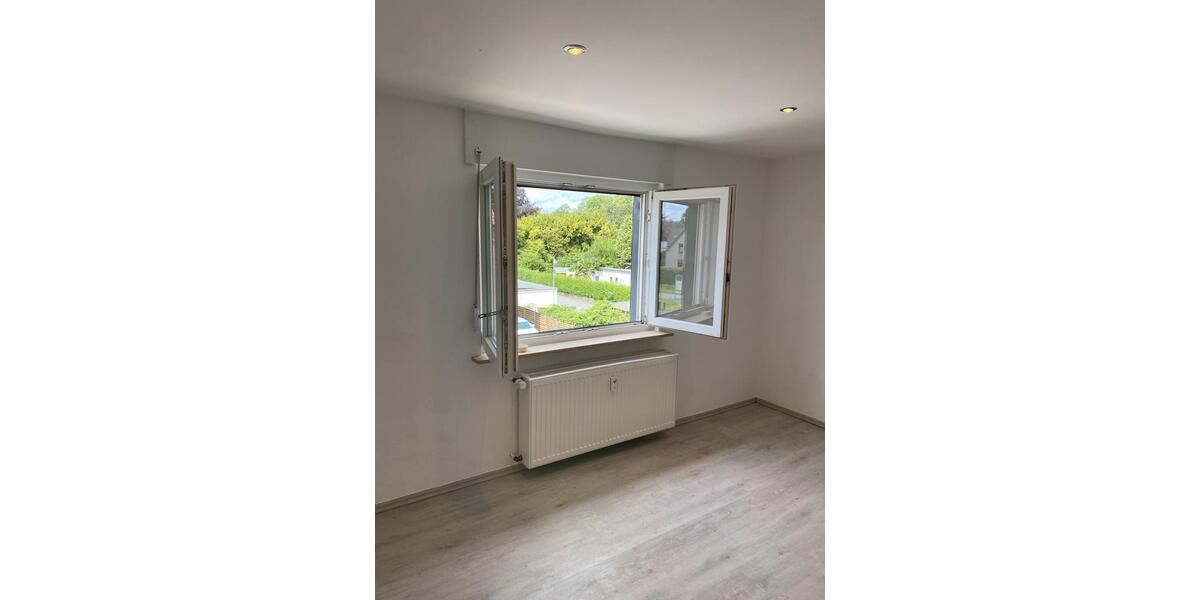 Etagenwohnung Recklinghausen Grullbad - 3 Zimmer, 85 m&sup2;, 640&euro; | Angebot:25632999