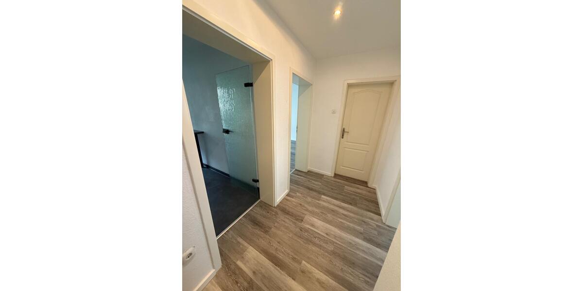 Etagenwohnung Essen Stadtbezirk II - 2 Zimmer, 60 m&sup2;, 780&euro; | Angebot:25660341