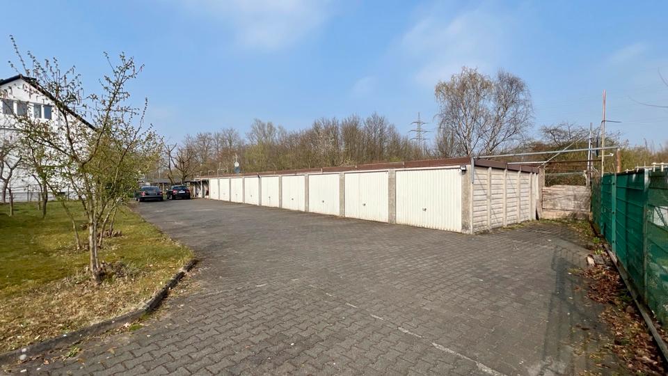 Mehrfamilienhaus 8 Wohnungen 5 Garagen zimmer