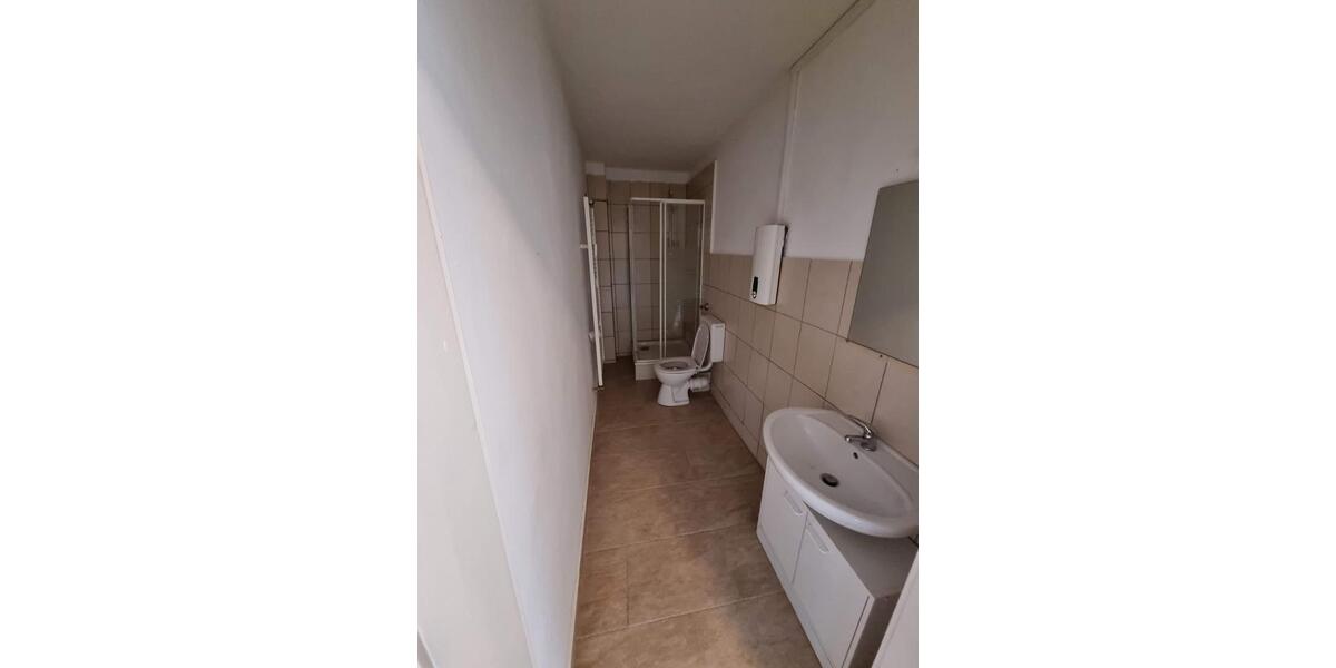 Dachgeschoßwohnung Essen Stadtbezirk II - 1 Zimmer, 100.000&euro; | Angebot:22138265