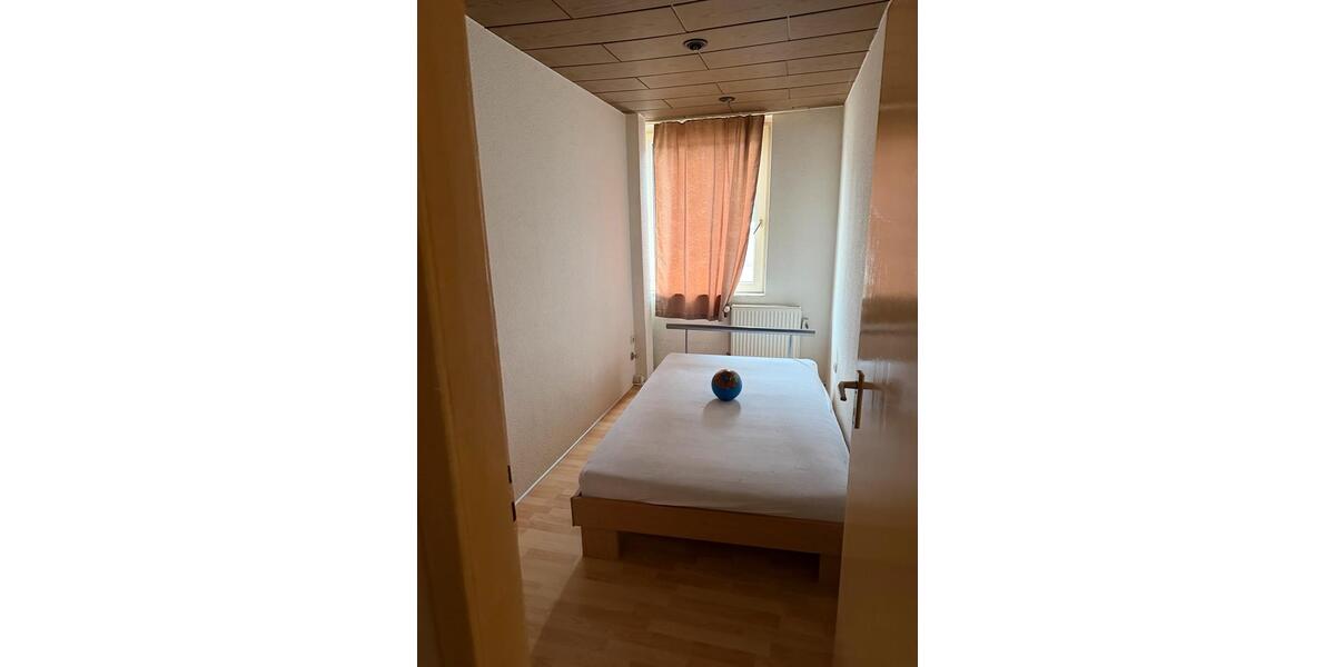85 qm Wohnung zu vermieten in GELSENKIRCHEN ! 4 zimmer