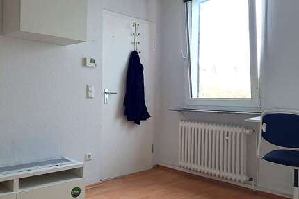 Wohnung Velbert Nordstadt - 1 Zimmer, 18 m&sup2;, 250&euro; | Angebot:27495505