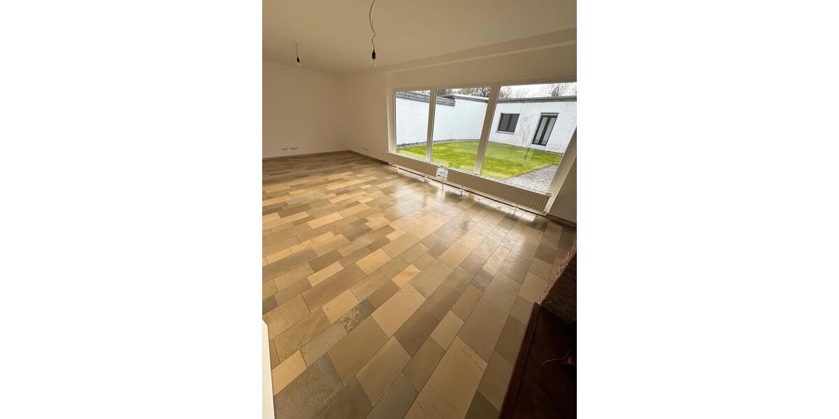 Bungalow Duisburg Essenberg - 4.5 Zimmer, 130 m&sup2;, 384.000&euro; | Angebot:26932007