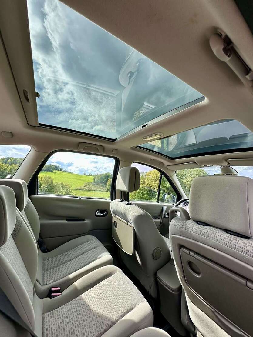 Renault Scenic 159.615 km 2.000 € Wuppertal 42289