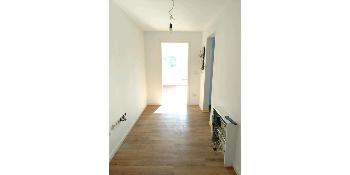 Etagenwohnung Bochum Querenburg - 2 Zimmer, 80 m&sup2;, 1.050&euro; | Angebot:25838734