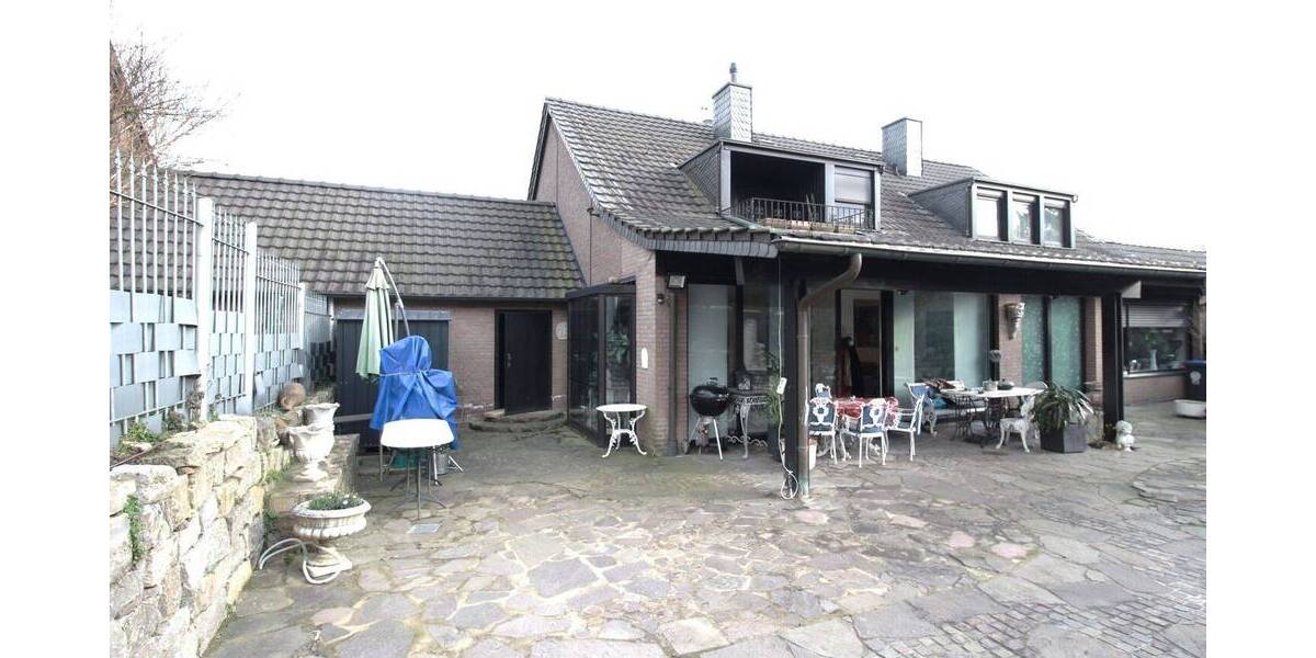 Mehrfamilienhaus, Wohnhaus Düsseldorf Hubbelrath - 7 Zimmer, 237 m&sup2;, 870.000&euro; | Angebot:21133415