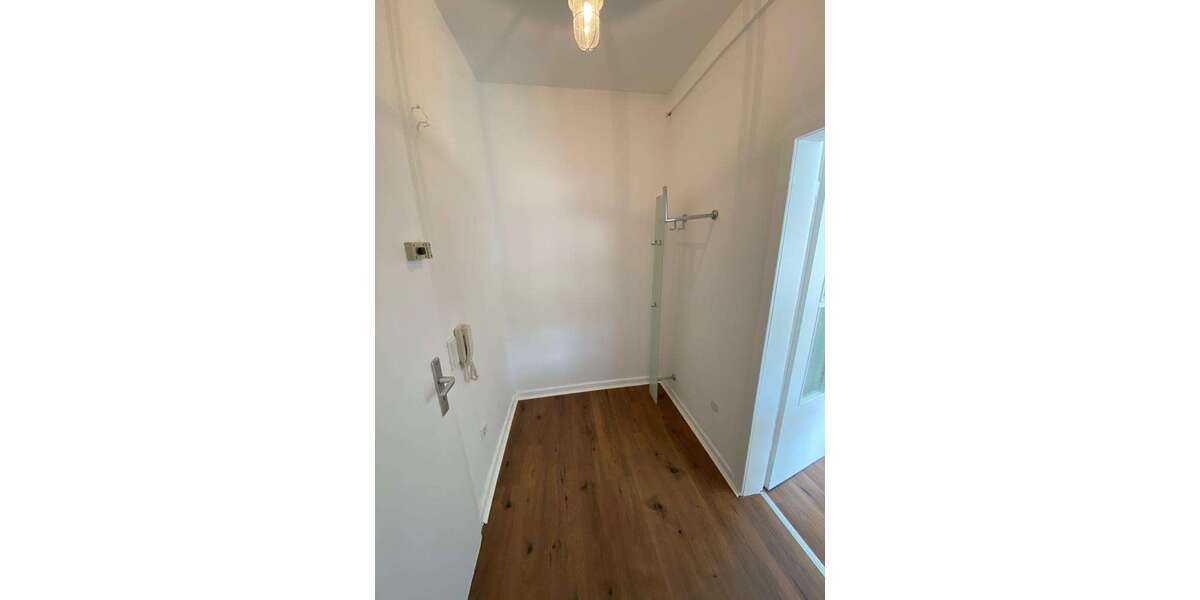 D-Zoo, attraktive möbl. 2 Zi. ETW, ruhig und Zentral , ca. 40qm Wfl., 8qm Nfl. im Keller - Wohnanlage Düsseldorf Stadtbezirk 2 | Angebot:24612806