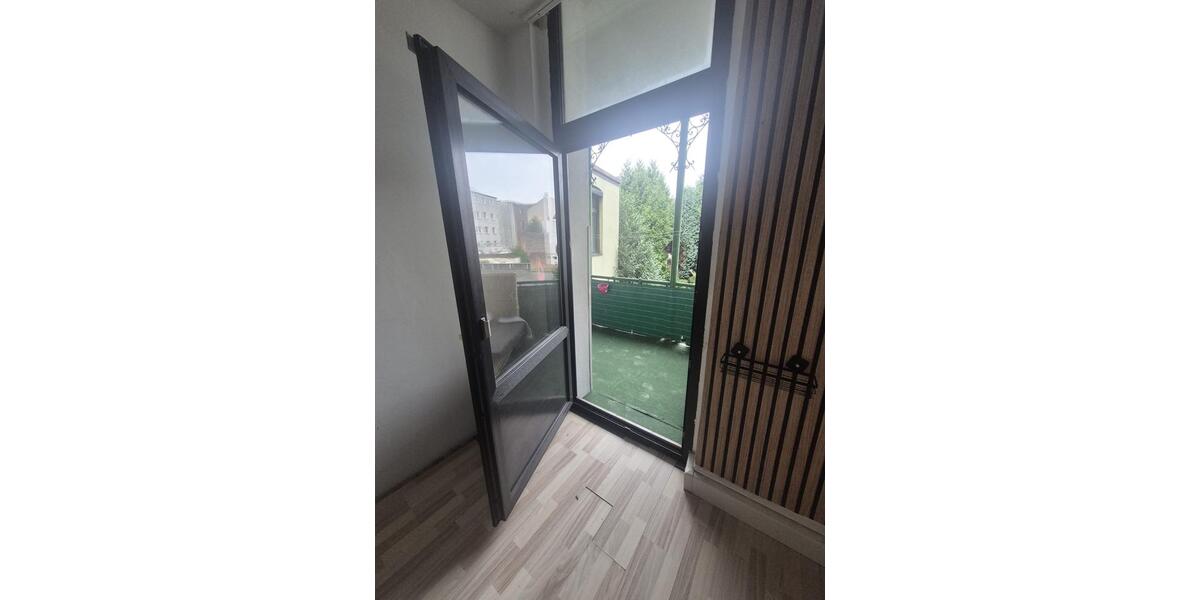 4-Zimmer-1. Obergeschoss in zentraler Mülheim an der Ruhr 4 zimmer