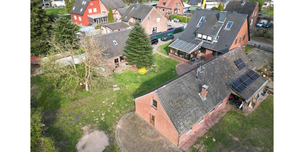 Mehrfamilienhaus, Wohnhaus Hünxe - 9 Zimmer, 180 m&sup2;, 790.000&euro; | Angebot:25810971