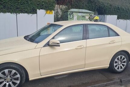 Mercedes E 200