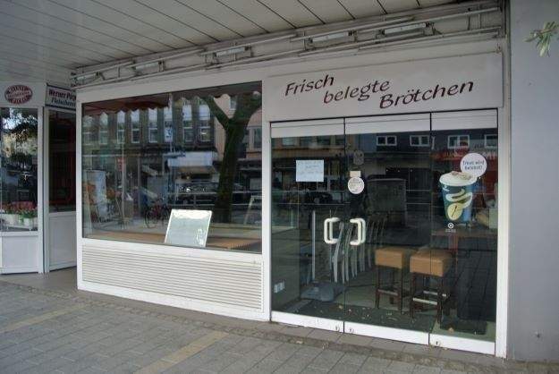 Citylage Mülheim-Mitte Wohn-und Geschäftshaus-Mehrfamilienhaus mit 11 Wohnungen und zwei Gewerbeeinheiten 2 zimmer