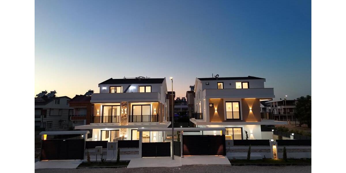 Villa Gelsenkirchen Gelsenkirchen-Mitte - 5 Zimmer, 170 m&sup2;, 320.000&euro; | Angebot:27488206