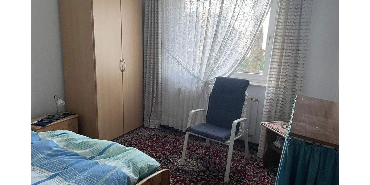 Großzügige 4-Zimmer-Wohnung im 1. Obergeschoss - Rathausviertel 4 zimmer