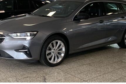 Opel Insignia 64.200 km 19.888 &euro; Wuppertal 42329