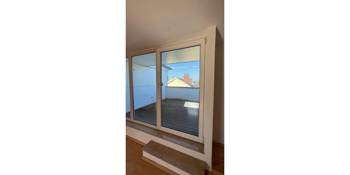 Dachgeschoßwohnung Witten - 3 Zimmer, 112 m&sup2;, 896&euro; | Angebot:25805545