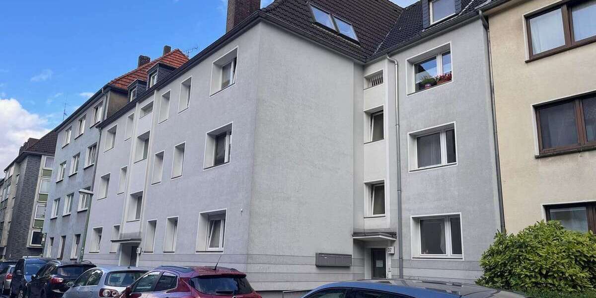 Etagenwohnung Essen Südviertel - 2 Zimmer, 74 m&sup2;, 650&euro; | Angebot:25373126