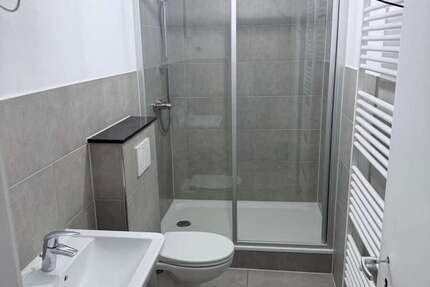 Wohnung Wuppertal Elberfeld - 5 Zimmer, 111 m&sup2;, 1.000&euro; | Angebot:26763395
